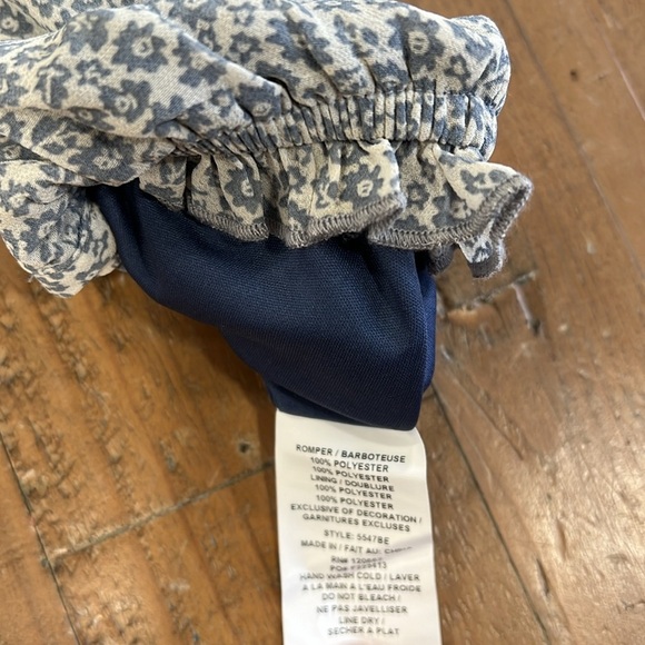 Mabel + honey blue ditzy floral romper - Picture 5 of 6